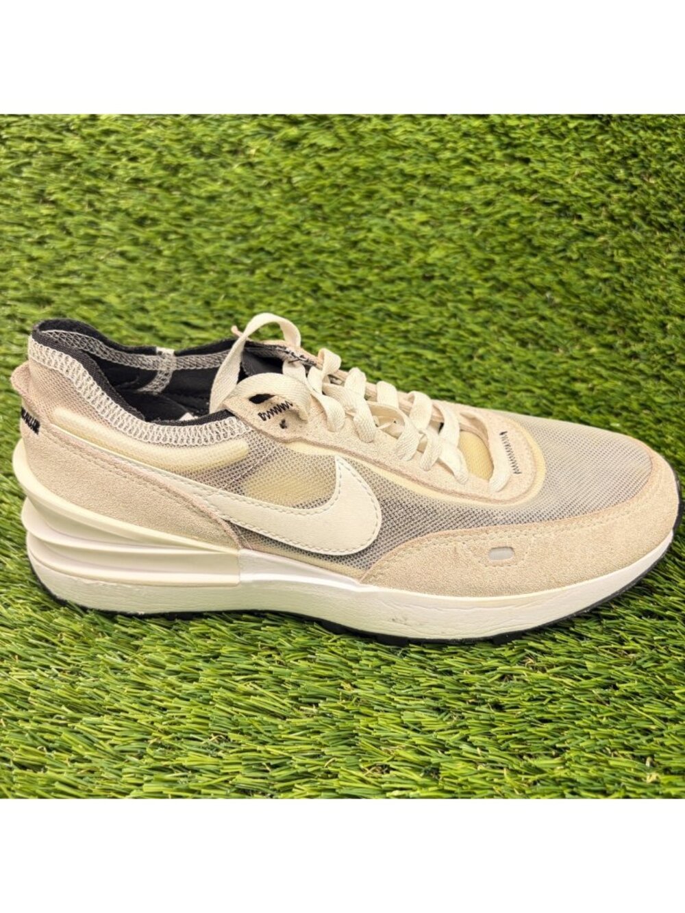 Nike Waffle One Womens Size 6 Summit White Black Athletic Running Shoes Sneakers